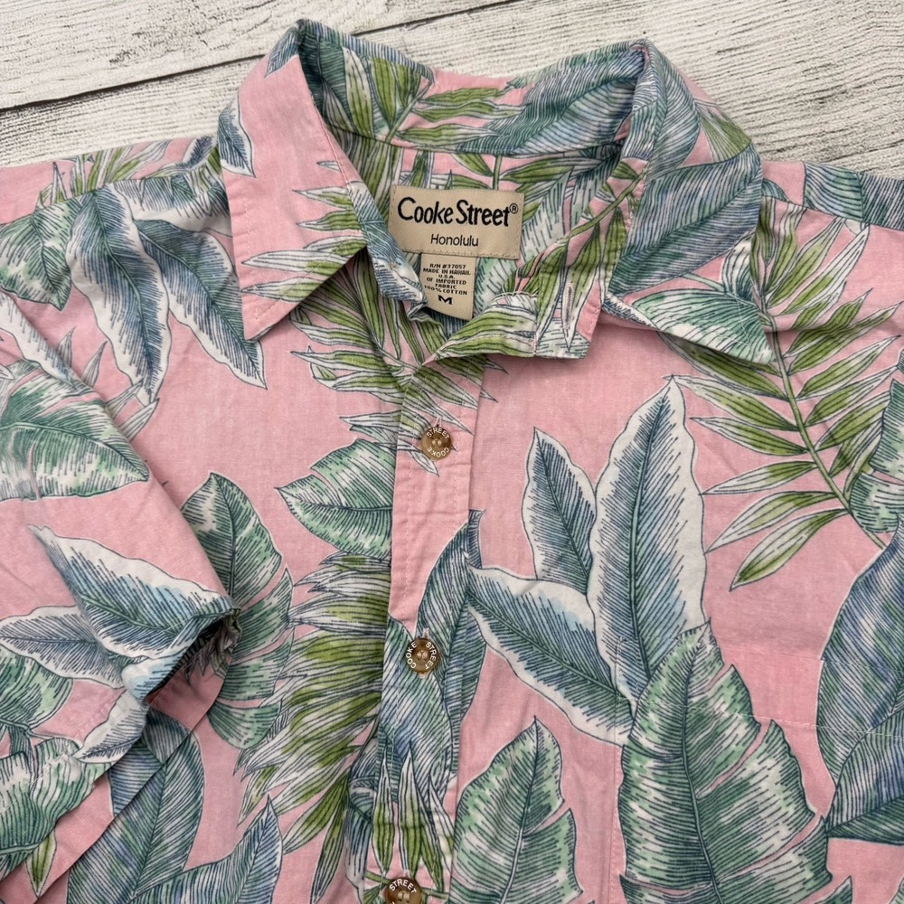 Cooke Street Hawaiian Islands Mens Shirt M Pink Green White Hawaiian Button Up